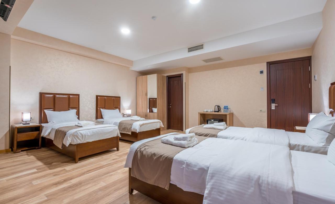 Aura Hotel Tiflis Exterior foto